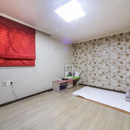 J Motel Gwangalli Busan Eksteriør bilde