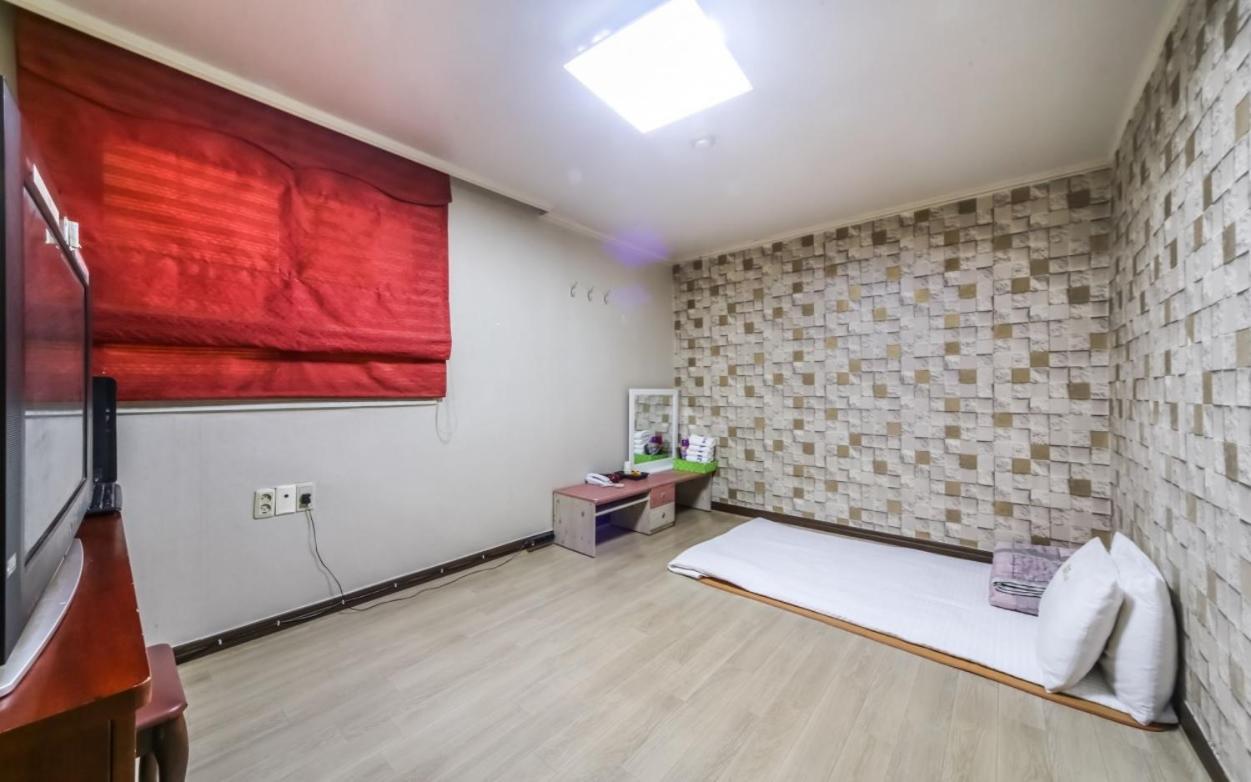J Motel Gwangalli Busan Eksteriør bilde